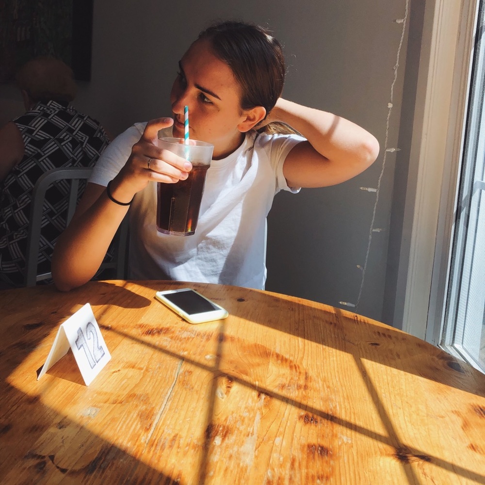 Meet your Posher, Claire